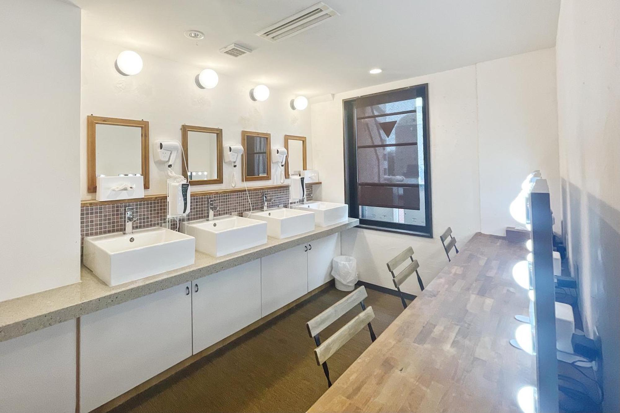 Hostel Lodging Tokyo Ueno Luaran gambar